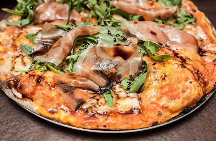 Arugula y prosciutto. Todo un clásico de <a href="/LosCancinos/">LosCancinos</a>  #DrMora9 #CentroHistórico #TuBarrio