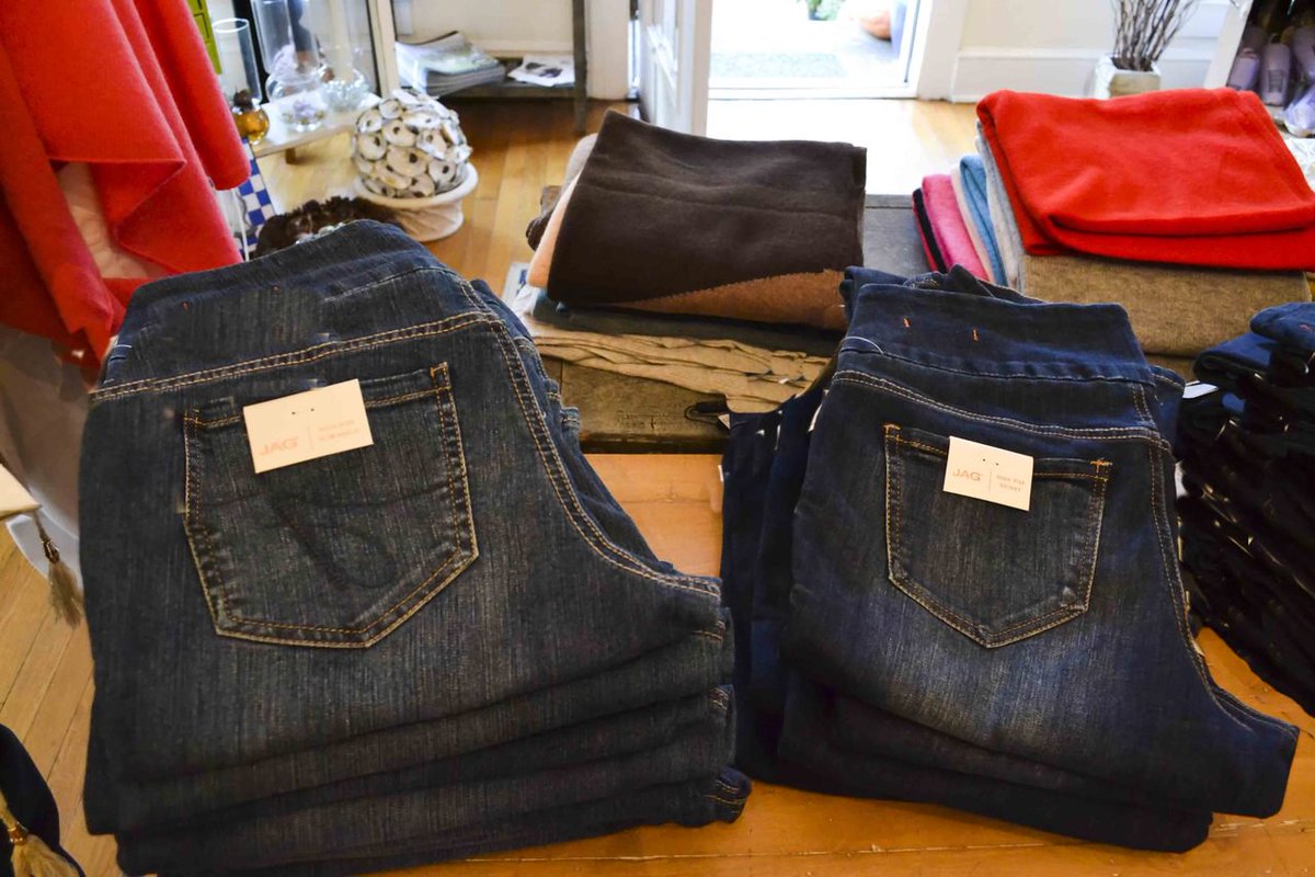 Lowe_Tide's tweet photo. Jag Jeans for the win this season! 🏆
#LiveInDenim 👖 #JagJeans #ShopLoweTide https://t.co/ROqFn0wvoV