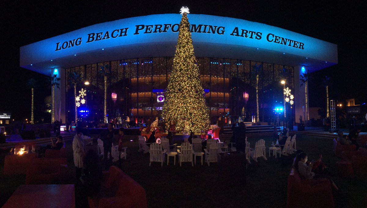 TrueBrass's tweet photo. Did you see our performance yesterday? Check-out our Facebook to see! #TrueBrass #ThisIsLB #MerryChristmas https://t.co/sBxtOYO6Cj