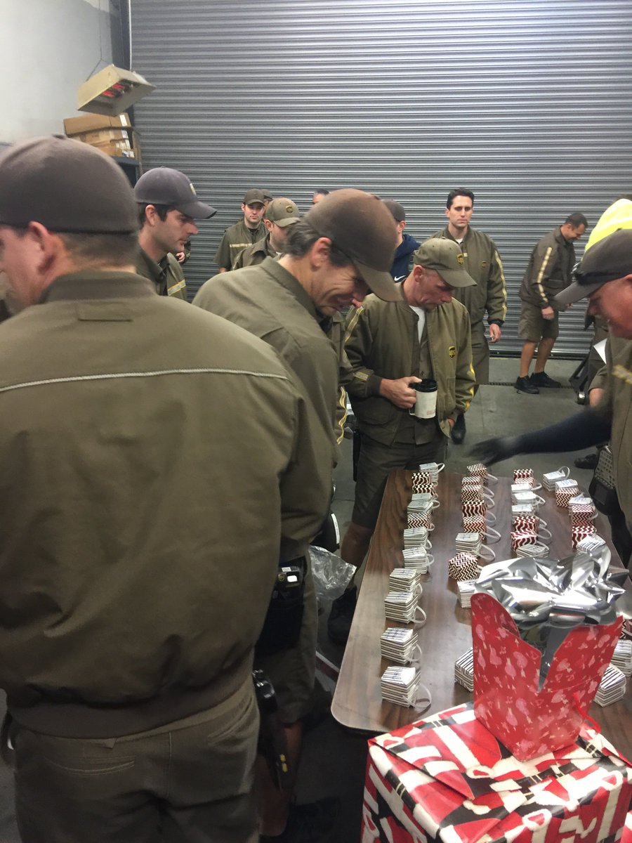 Corvallissafety's tweet photo. Peak demo to remind our drivers that they are the Most important Gift that they can give their loved ones this Holiday Season. Think Safety https://t.co/dTQwBeOeqA