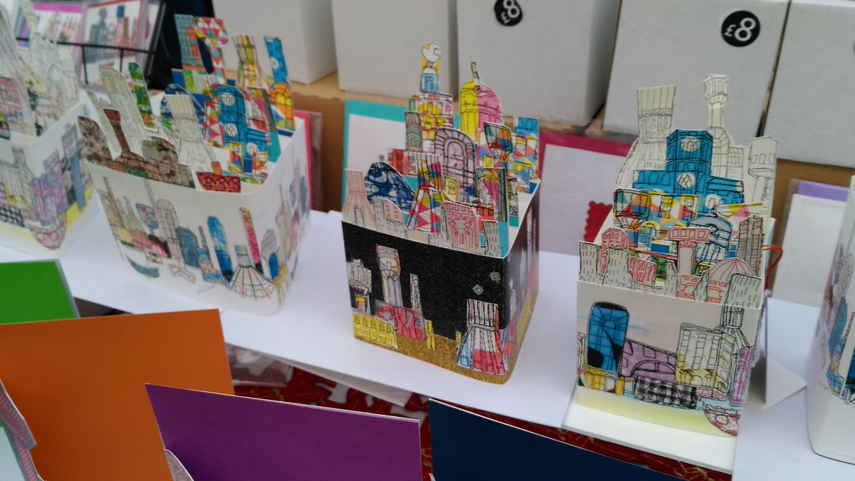ArtisanNWK's tweet photo. @WinstonsQuiff @Liverpooldayso #Creative #amazingiscoming @CroxtethHall @bbcmerseyside #artisanmarket @WinstonsQuiff https://t.co/Pfs4XXgQr5 https://t.co/NKoALWr8N2