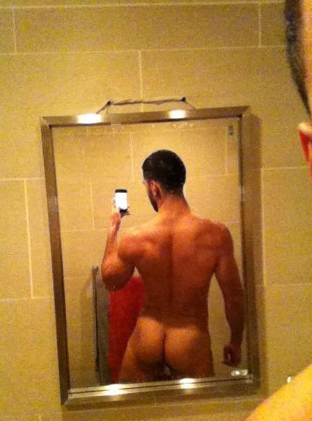 sexygdlboy's tweet photo. Todo esto se come Ricky Martin #atascada #wacalaquerico #exposed https://t.co/1ucdvG6RZu