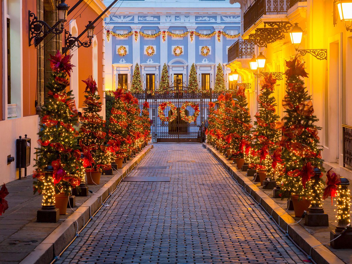CNTraveler tweet picture