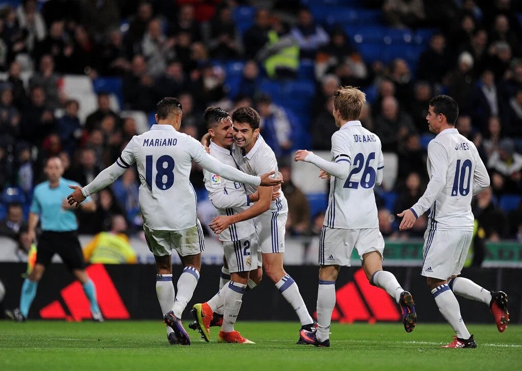 eneoe7's tweet photo. Los octavos de la Copa en Enero!😊 #Enoctavos #HalaMadridYNadaMas https://t.co/Zp9FrQ5B7I