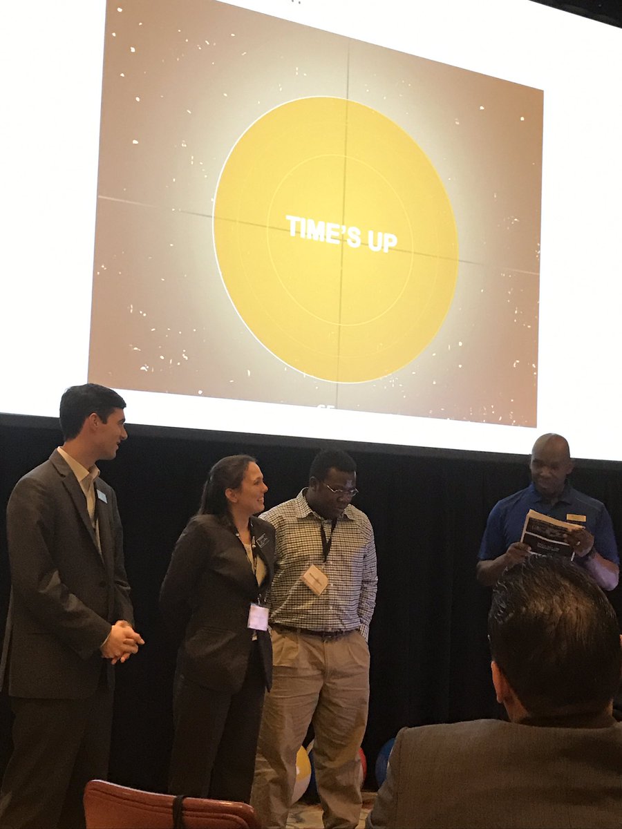 happy2beme5's tweet photo. #MGMLeads #Leadershipsummit #wowmoment #Leaders https://t.co/hBrZKLbUEx