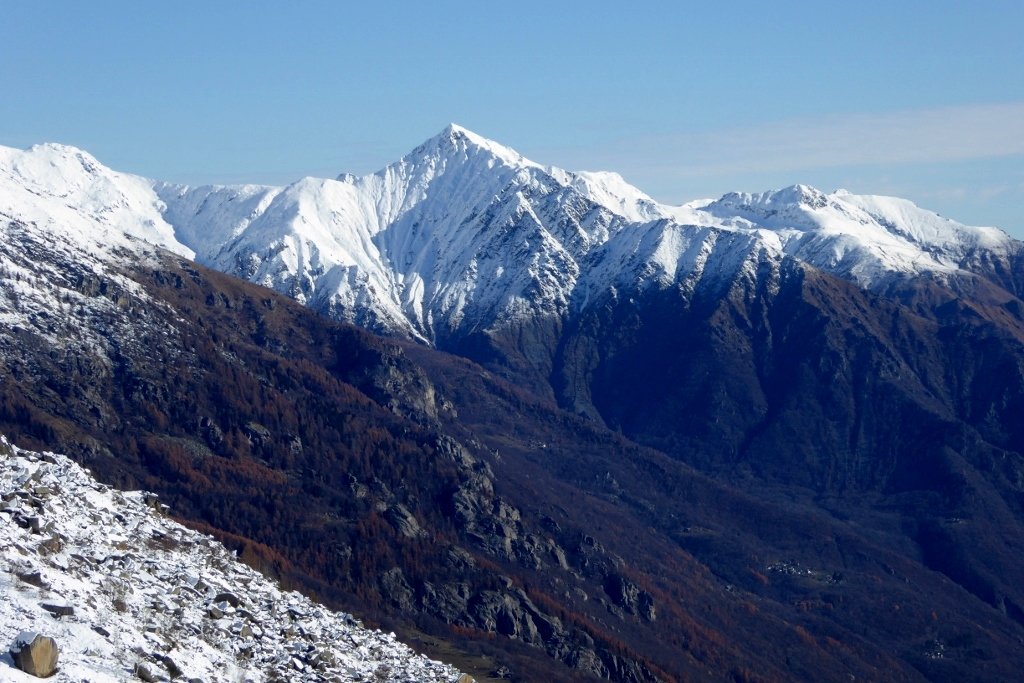#Paesaggio della Val Grande di Lanzo alle falde del Monte Bellavarda (visto da O).
Quota neve 1800 m ca.
#VallidiLanzo #Piemonte #AlpiGraie