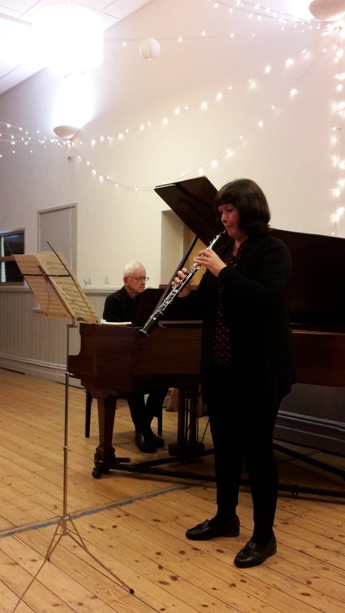 HeadingleyHEART's tweet photo. Thanks to all the wonderful performers tonight at #ClassicalPlatform &amp; the audience who came out on a cold night.  Next concert Jan 25th. https://t.co/3EbqKNofk9