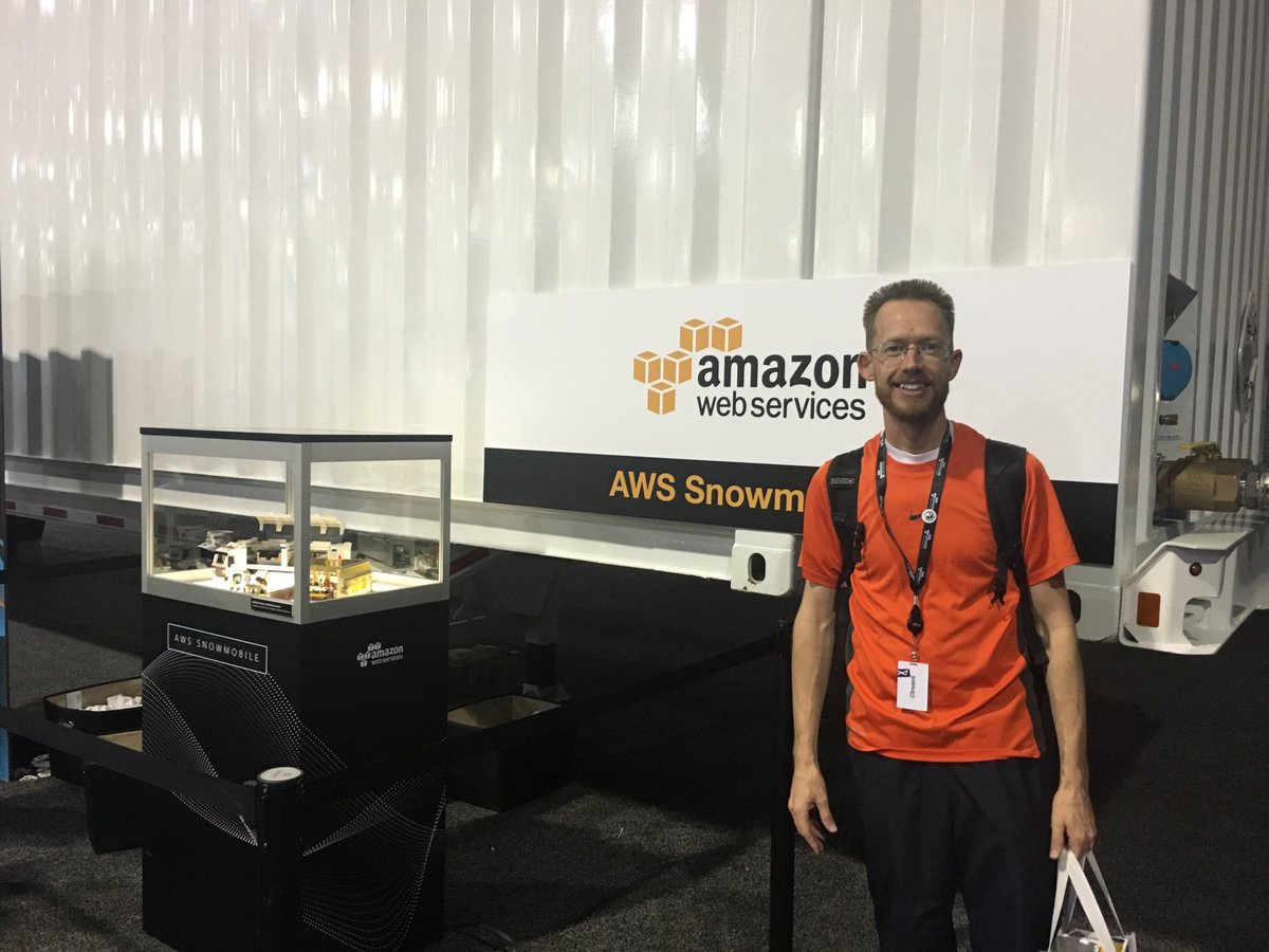 seethatgo's tweet image. #AWSSnowmobile #AWSPromotion