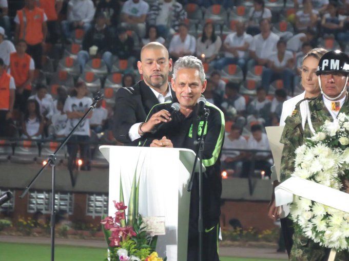 Ver imagen en Twitter Ver imagen en Twitter