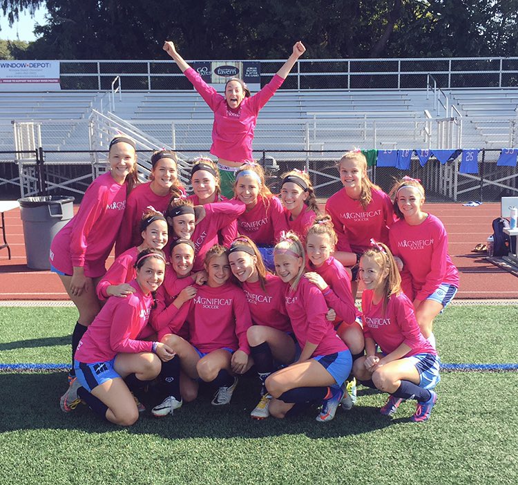 simms_lila's tweet photo. happy birthday clare!!! ilysm girl and hope you had the best day carpool budπβ½οΈπ€π€#squad16 #sedohc https://t.co/JAlJbdzpGp