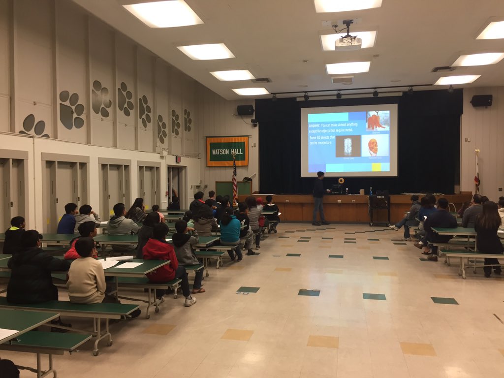 CarmenitaMS's tweet photo. 3D printing presentation- community involvement and student led activities. #dsscience https://t.co/TdSj2hyL3q