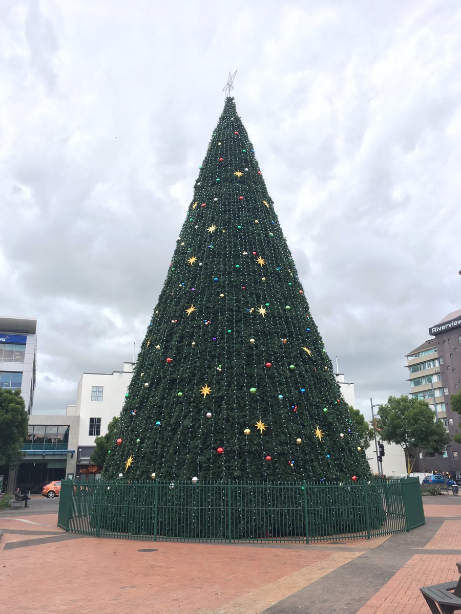 apsec2016's tweet image. Not long until apsec 2016 starts! And Hamilton is getting festive for you all :)