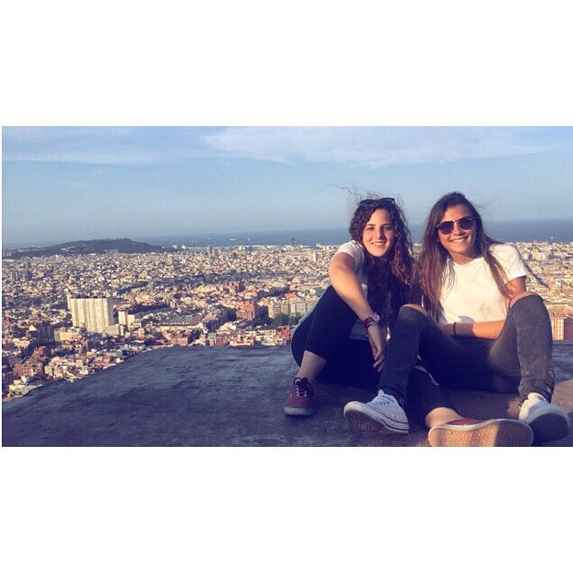 Lo que nos espera no lo sabe nadie. Me quedo con eso. Que grande eres y que fácil se vuelven las cosas a tu lado. Te quiero cuñi!! <a href="/esthi_7/">E🌩</a>
