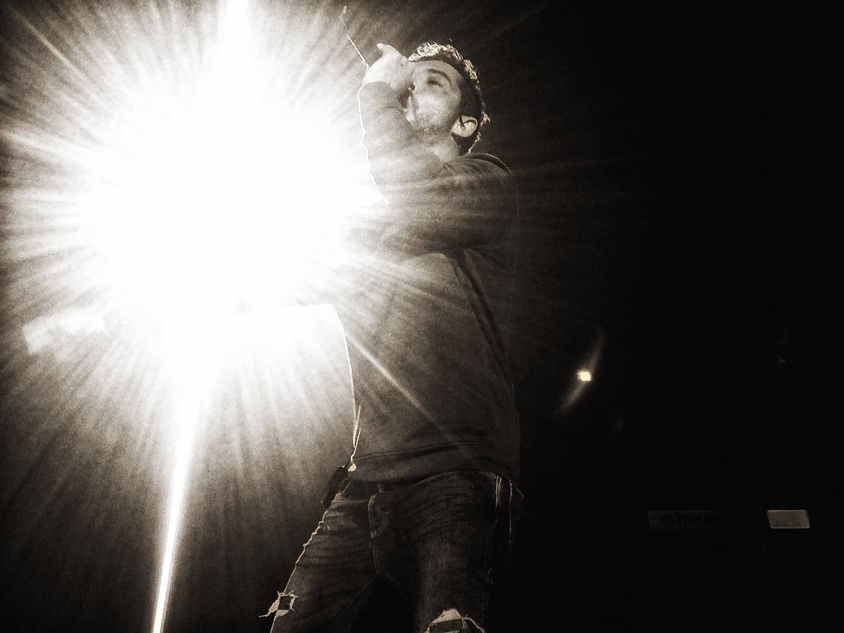 davidbisbal's tweet image. Tenemos muchas sorpresas preparadas para @40MusicAwards quedan dos días para #hijosdelmar