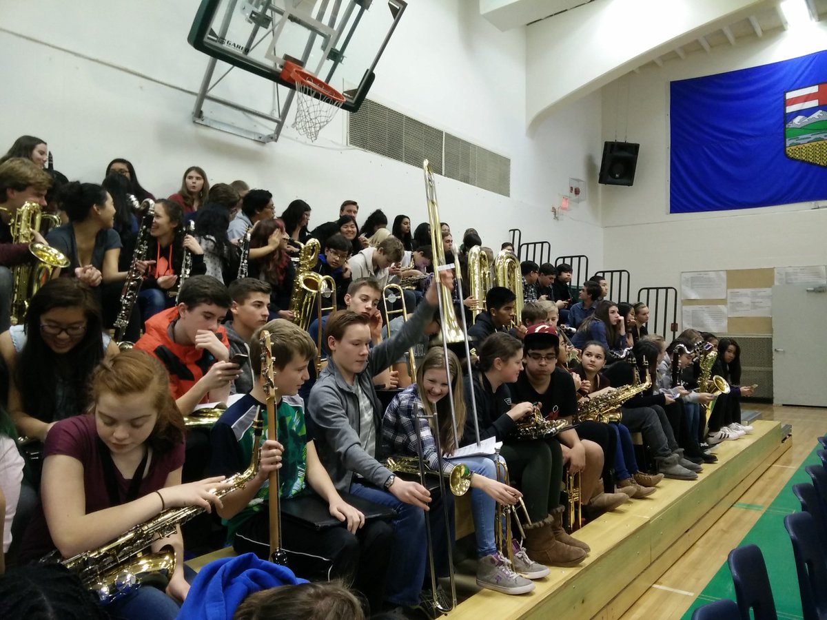 mdh_CCSD's tweet photo. .@mdh_CCSD at the St. Cecilia Music Festival held @Saints_Durante TODAY! #musicmakers #BandStudentsRule https://t.co/aIUtB29CLo
