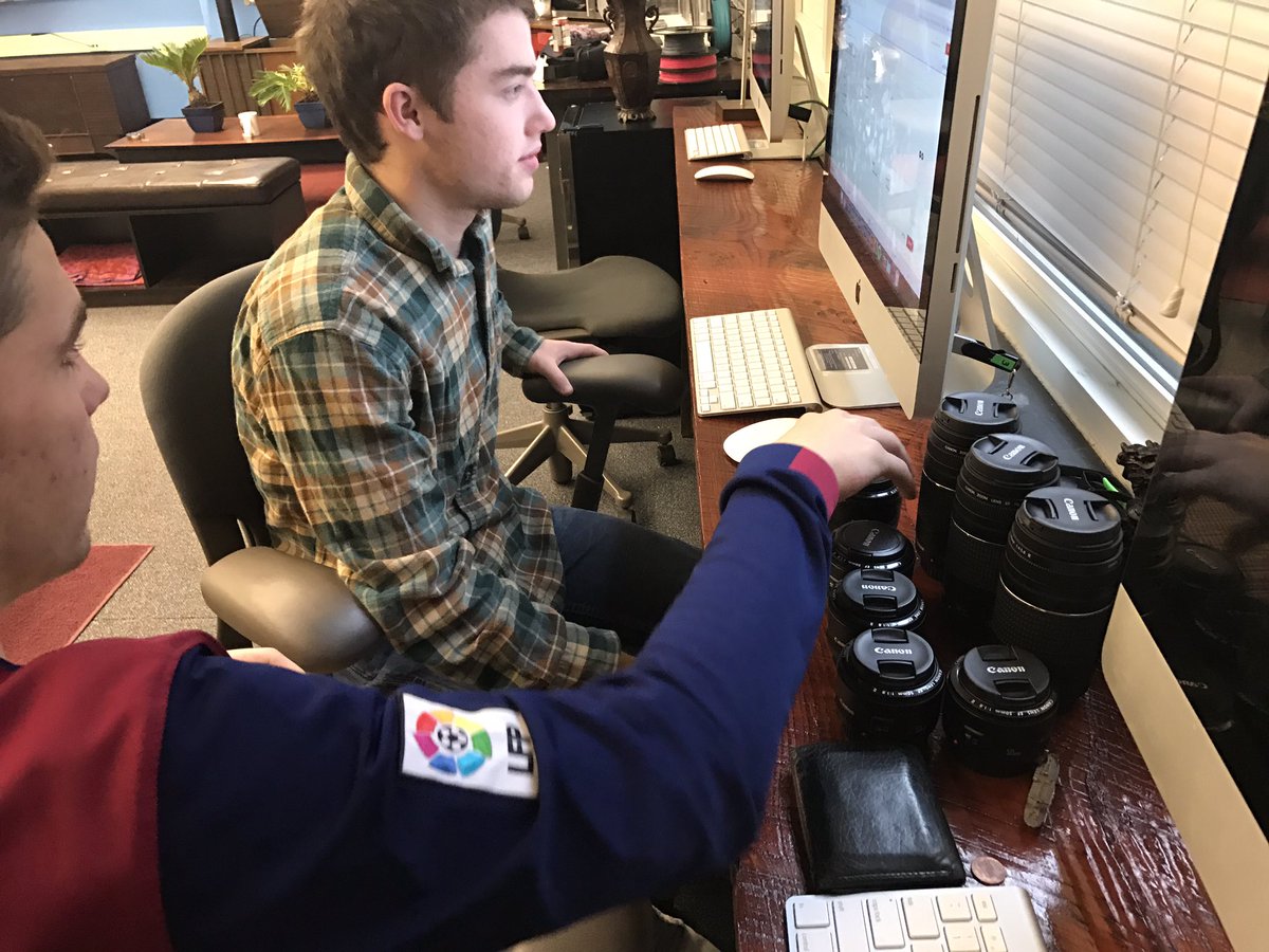 NHS_Technology's tweet photo. @NorthamptonEdFd @NHSpto @john_provost @smithcollege our @CanonUSA new lenses came in today! #nhstechnology https://t.co/s3qceWM8lZ