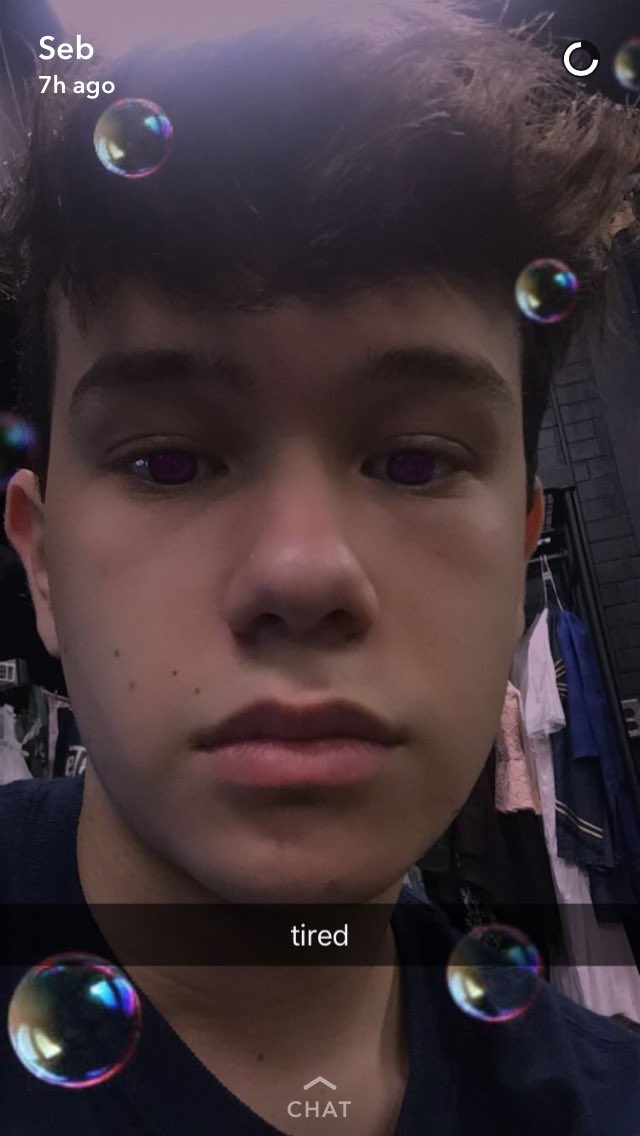 ArgOlzanski's tweet photo. Seb vía Snapchat (@ spaceshipseb) https://t.co/iBYwzESACv