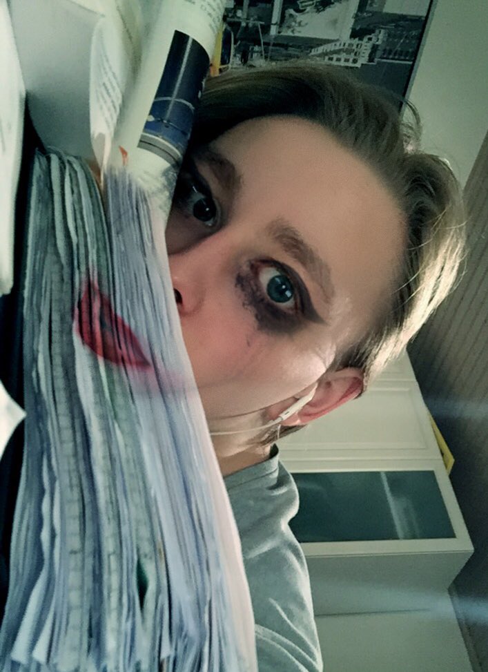 IsakSveinn's tweet photo. status: næstum lifandi. https://t.co/j8rN8dlDOC