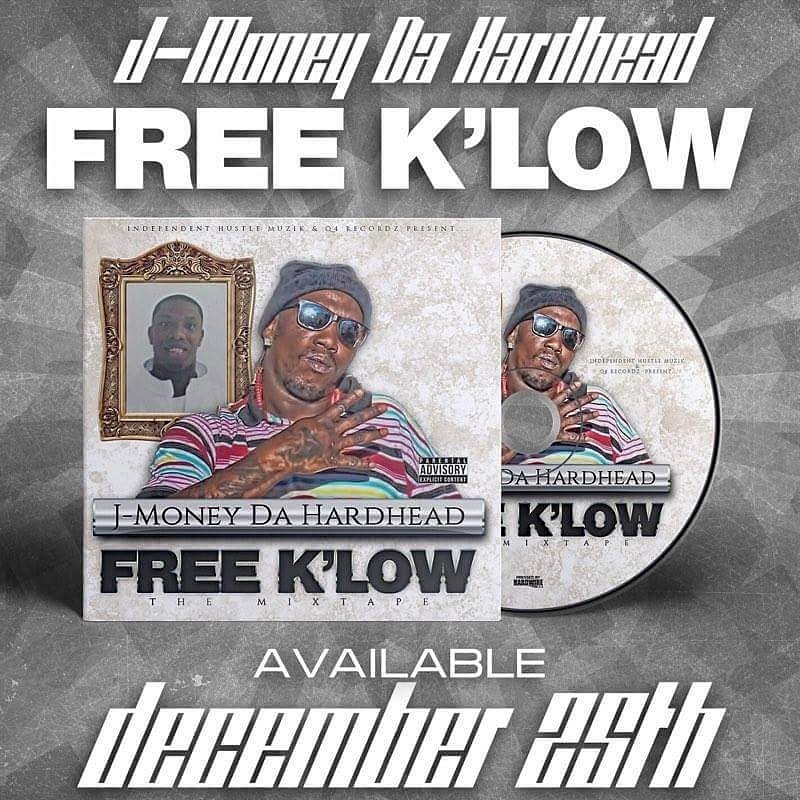 MinJeremyBrown7's tweet photo. December 25th!!! #FreeKlowMixtape #datpiff #LiveMixtapes #Mixtape #Texas #RapRadar #hiphop #Music #Houston #Bcounty #unsignedartist #IHM https://t.co/xtvURp9pMS