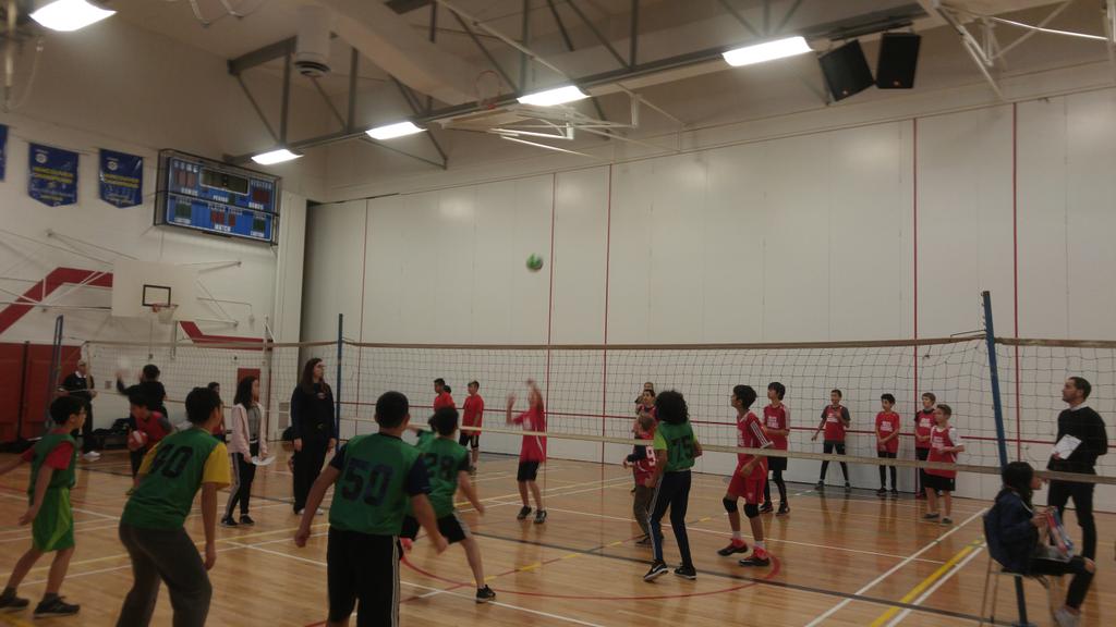 39VEPAA's tweet photo. Senior Boys #volleyball teams competing in the semi-finals @tuppertigers right now! Good luck to everyone. #vepaa https://t.co/uM8LiIcu5H