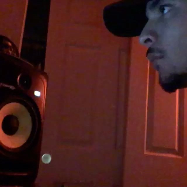 SoundOracle's tweet photo. S/o to @ignatuis_sound using a #pianoloop and #drums from "The #OracleVault Pt1" Credit: https://t.co/mK2Vlxgbyb
