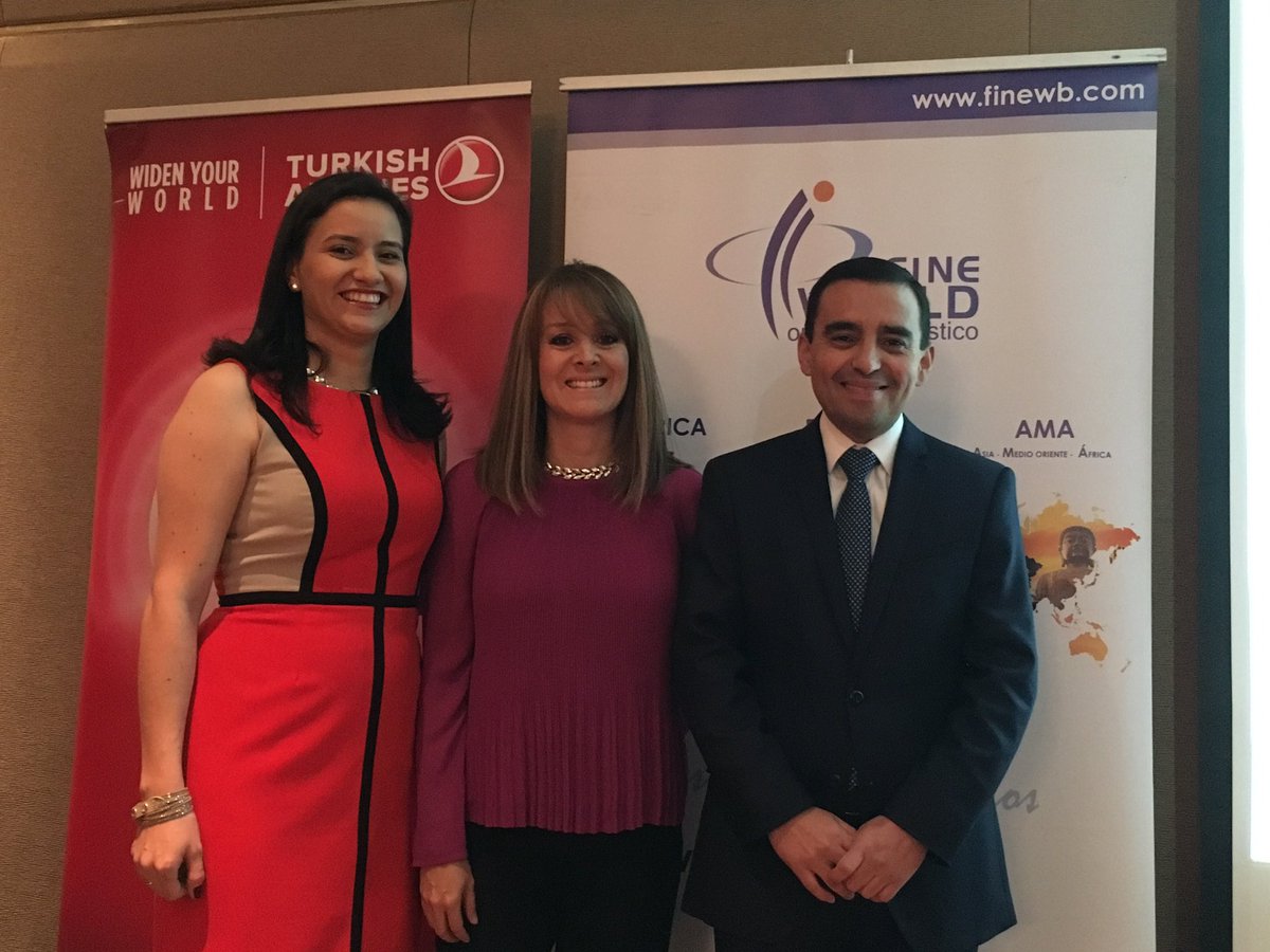 ReportColombia's tweet photo. @TurkishAirlines presenta su portafolio de servicios de la mano de #FineWorld ante numeroso grupo de agentes de viajes https://t.co/ls5iejDvZk