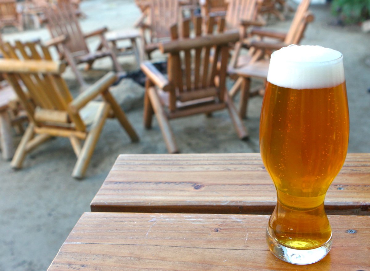 PacificSD's tweet photo. #Undistributed beer of the week: Try the Tiny Rick pale ale from @BelchingBeaver - https://t.co/vb0opVt5kR https://t.co/My7sJtloE5