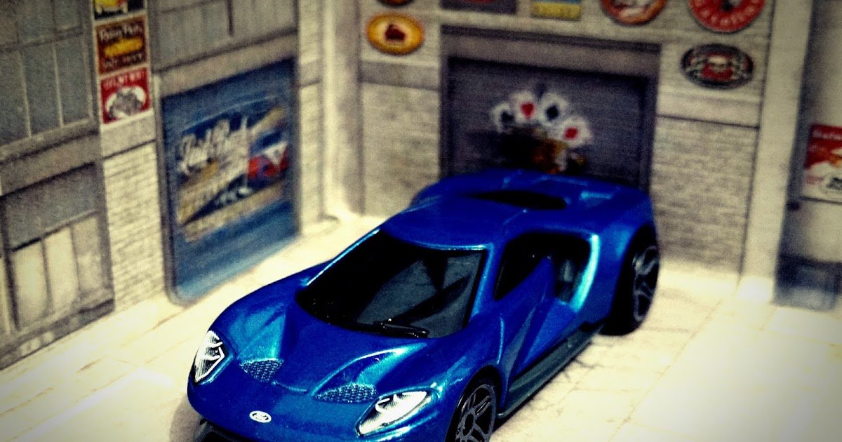 '17 For GT (Hot Wheels 2016 series): The Ford GT is an American mid-engine two-seater sports car that was produced… dlvr.it/Mn6mrq
