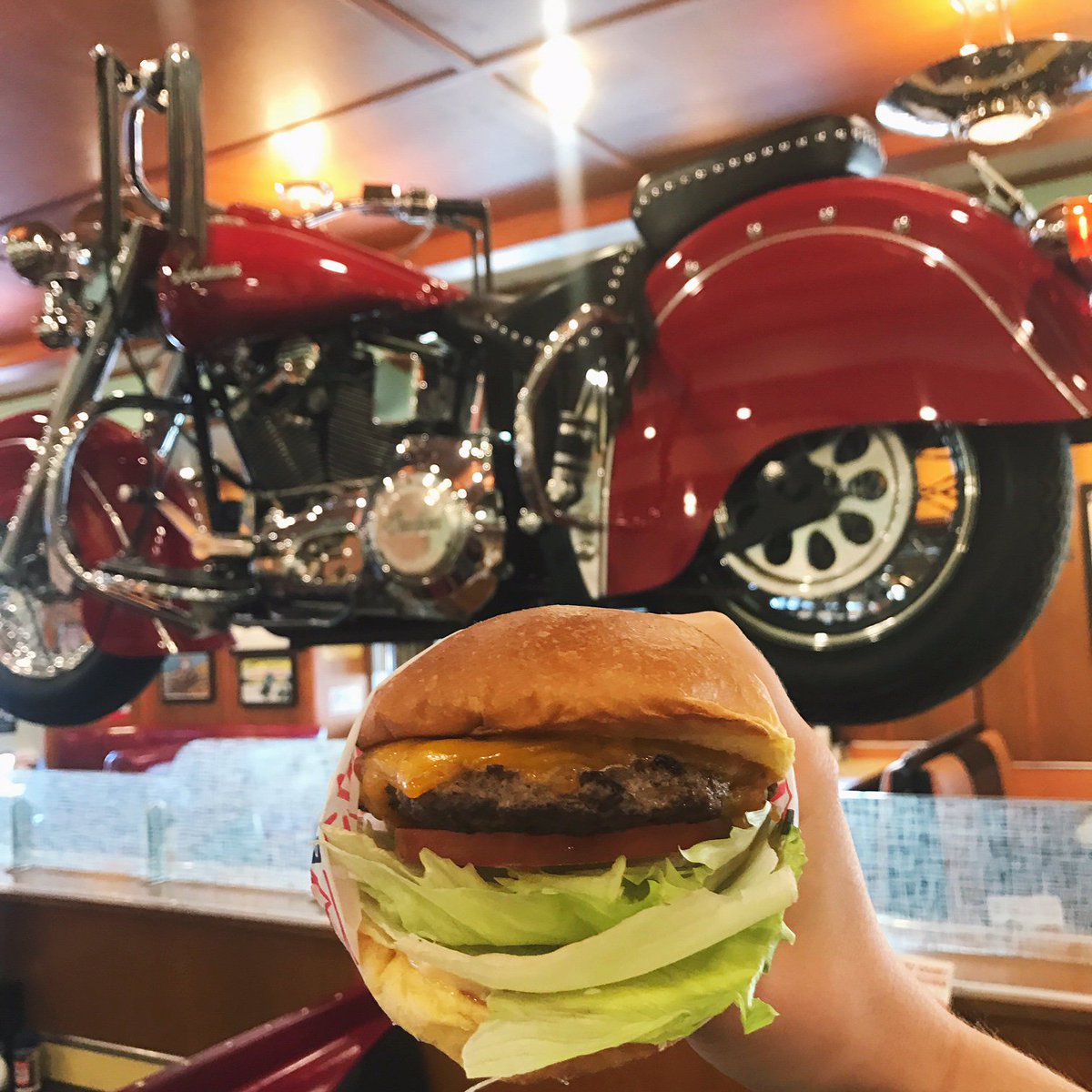 RubysDiner's tweet photo. We are exactly one week away from our $2.99 Burger Day and 34th anniversary! Who's excited? #December7th #RubysDiner https://t.co/LNitWaALmH
