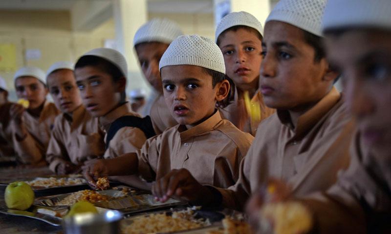here_afghan's tweet photo. صور من مركز الشيخ زايد لرعاية الأيتا�� بولاية #قندهار #أفغانستان
Photos of Shaikh Zayed orphanage in #Kandahar #Afghanistan https://t.co/JhVlDrmJrm