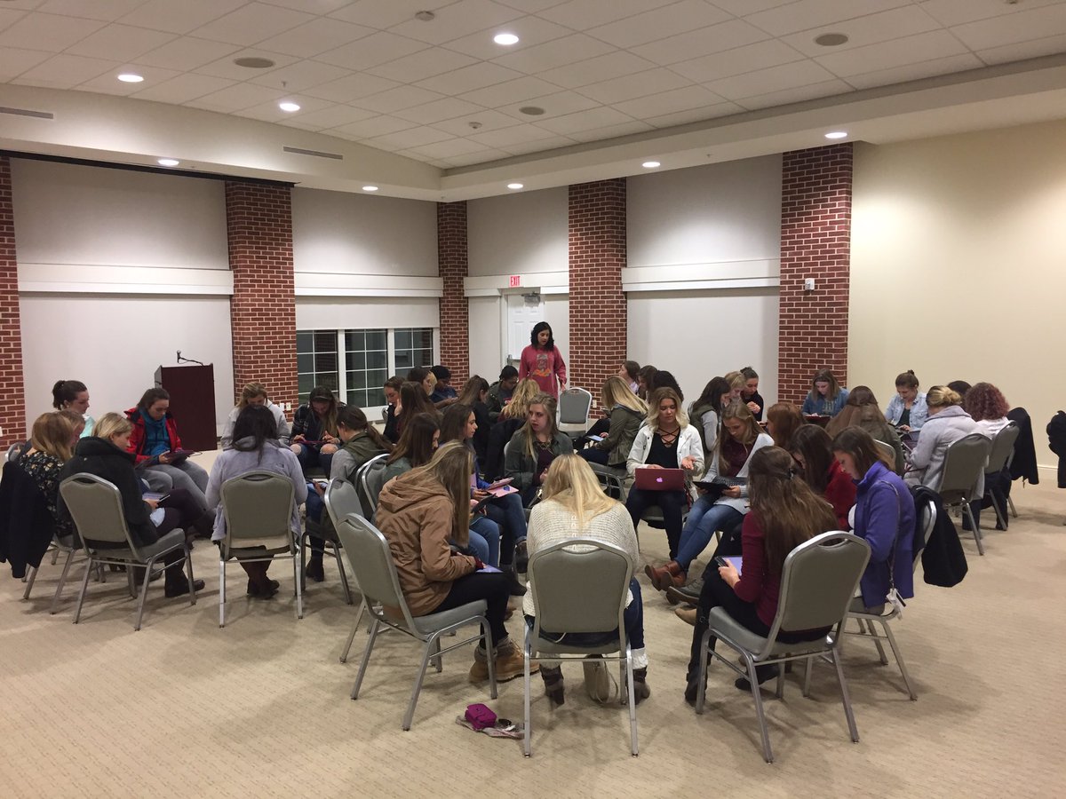 Great turnout for Recruitment sign-ups! So excited for Recruitment 2017!!