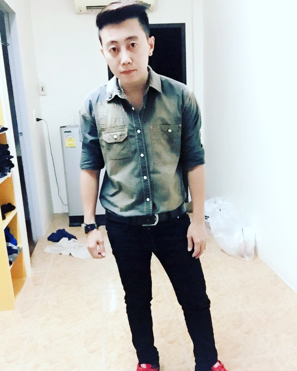 djtomzaa's tweet photo. Pretty words are not always true and true words are not always pretty. https://t.co/VZKKHD6362