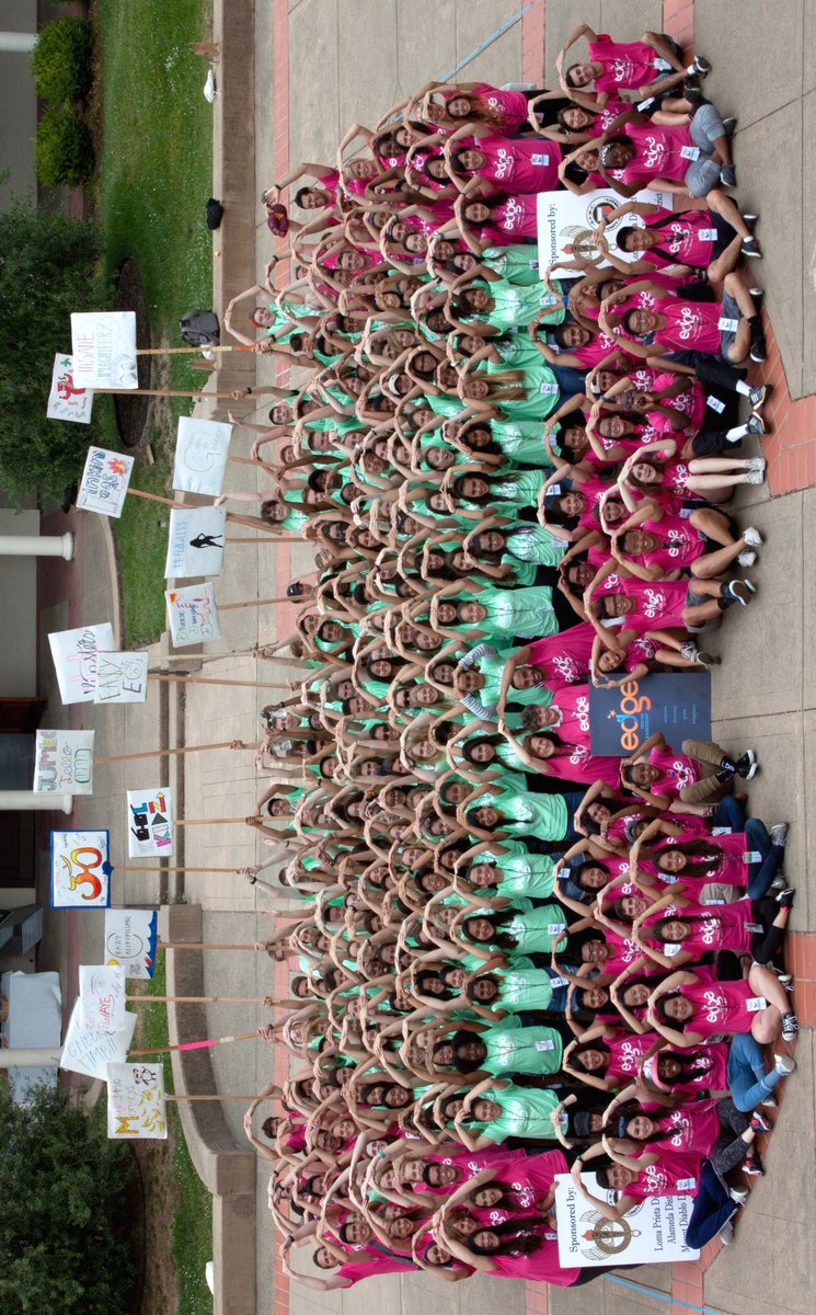 bictorioo's tweet photo. It's almost been half a year since #Edge2016 😢💚 @EDGELeaders https://t.co/Jh6PCMTVp1