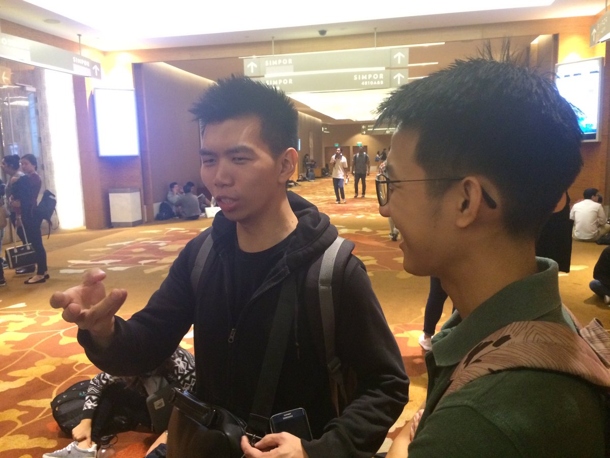 DannyZGChua's tweet photo. "This is how you grab the paper by the neck &amp; go for its jugular." @lesterhjy #LesterLecture to @markyeokt before #SILE #ControlF #Insolv https://t.co/phxDMd0caD