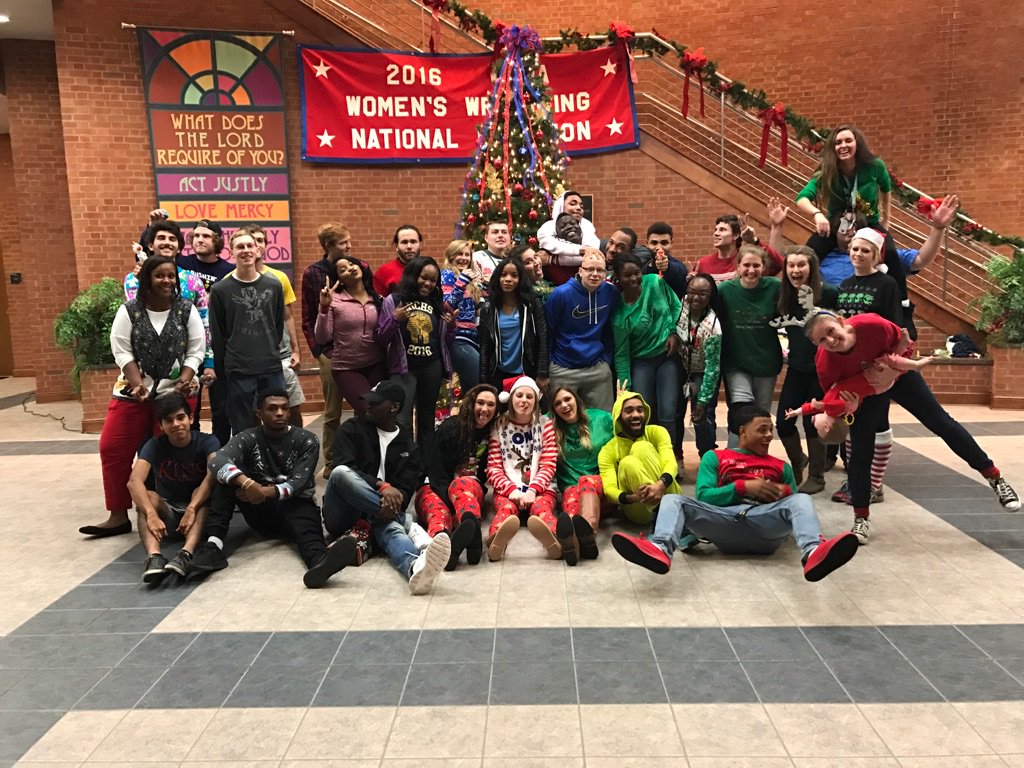 KINGU_XCTF's tweet image. Annual tacky Christmas party! #KingTrack&amp;amp;Field