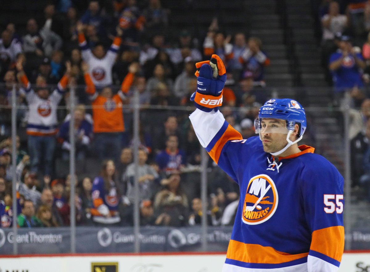 Thanks to this guy, it's 1-0 #Isles after one https://t.co/6YTqdzsK91