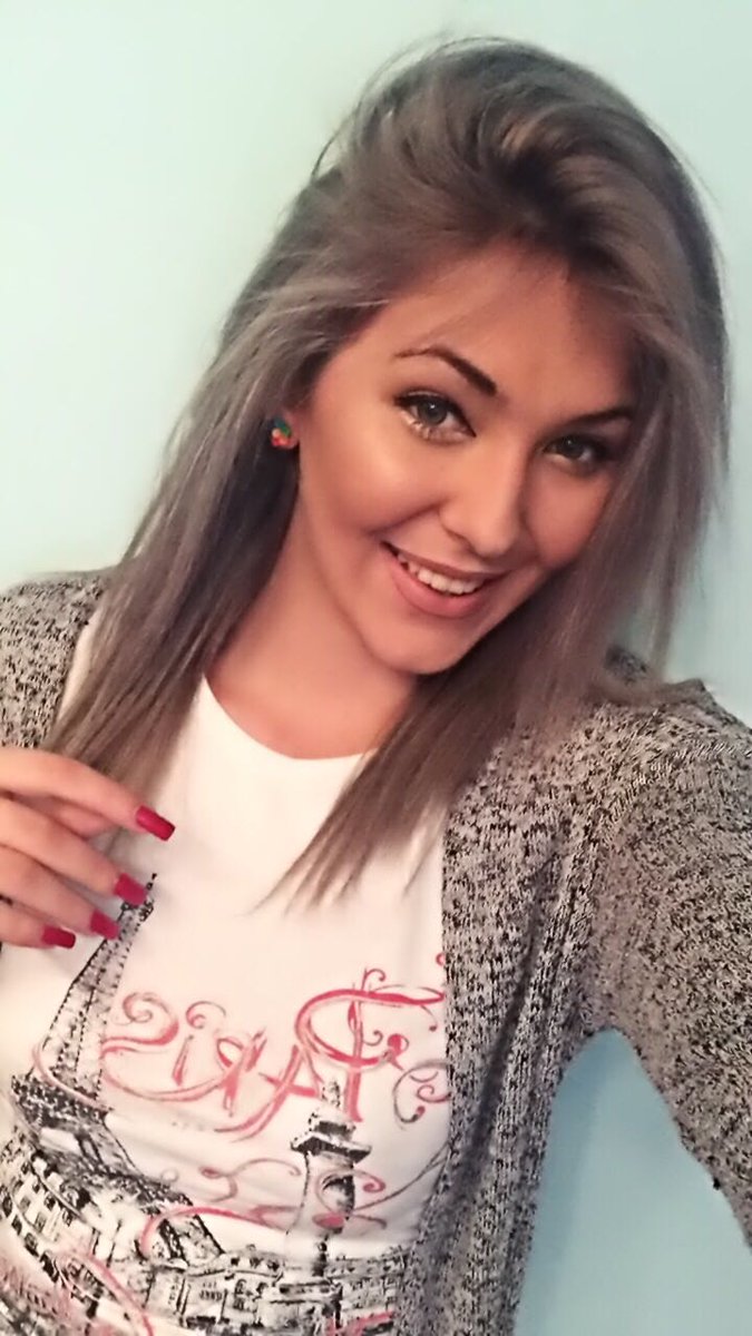 WildeTeressa's tweet photo. New hair color!<3 @LiveJasmin @LiveJasminGrls @AdultWorkcom @Adultwork_Girls @StreamateModels @StreamateLadies https://t.co/dI8d02Oyc9 https://t.co/AL3dL8PjHk