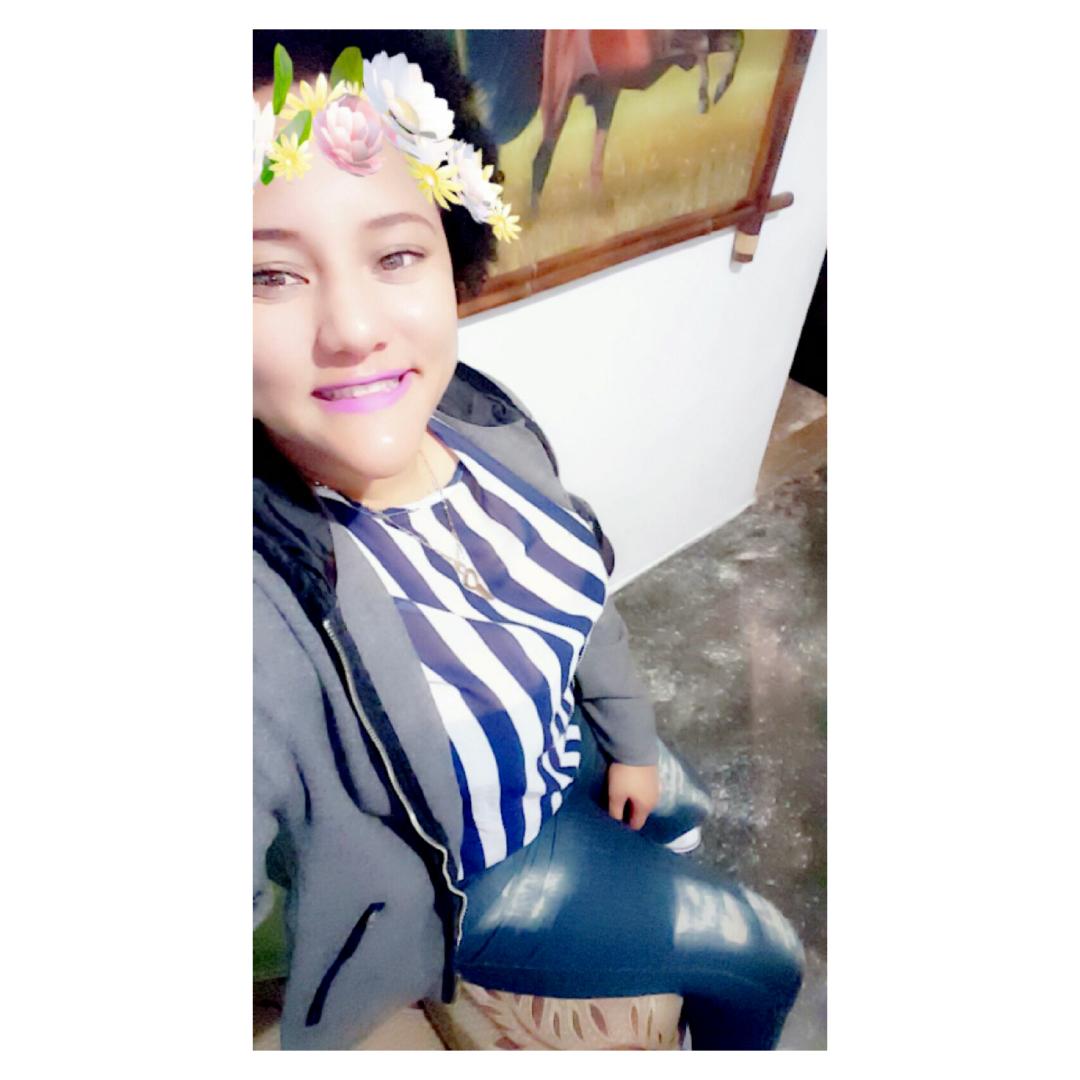 nayeri_H's tweet photo. Buenas noches .... https://t.co/766od8uYJe