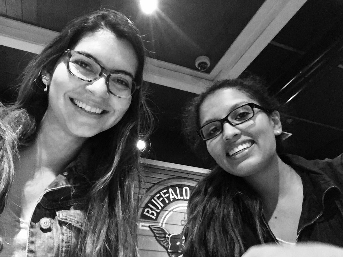 Recargando energías para los finales 💪🏻 #conFeSacamosExcelencia #arq en chili's