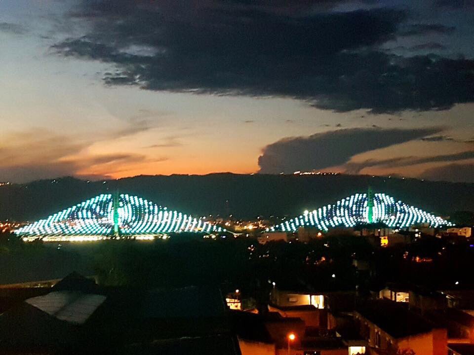 #Fuerzachape #FSRadioColombia <a href="/FSRadioCO/">FS Radio CO</a> puente de la novena en mi bucaramanga💛💚🙏🏽