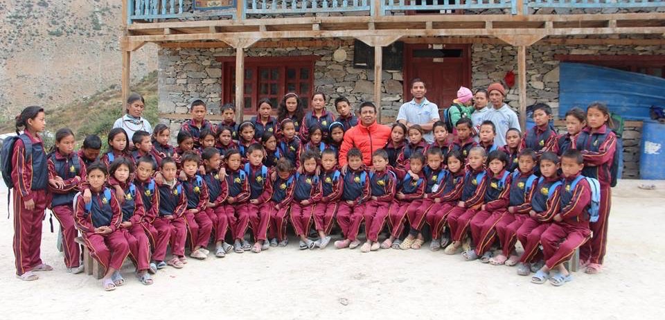 GreenHumla's tweet image. Barley,potatoes,and rice--oh my! Greenhouses for school in Humla, Nepal.Let's eat vegetables! I want to help build.#TravelForGood #Contest