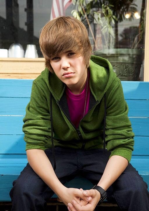 daddybizzlebieb's tweet photo. #7YearsOfOneLessLonelyGirl 😍
@justinbieber https://t.co/MH82XjTi4Z