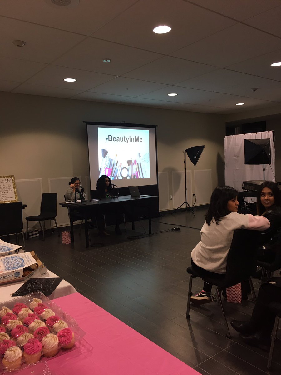 HerCampusUNT's tweet photo. A huge thanks to all who came out tonight!! 🎀 #BeautyInMe https://t.co/AmAGFbPZhI