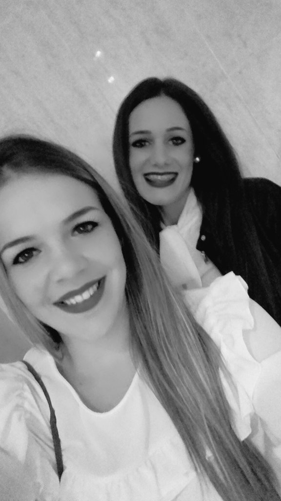 msanchezligero's tweet photo. Te quierooo sister😉😋 https://t.co/YrXl8yxTPW