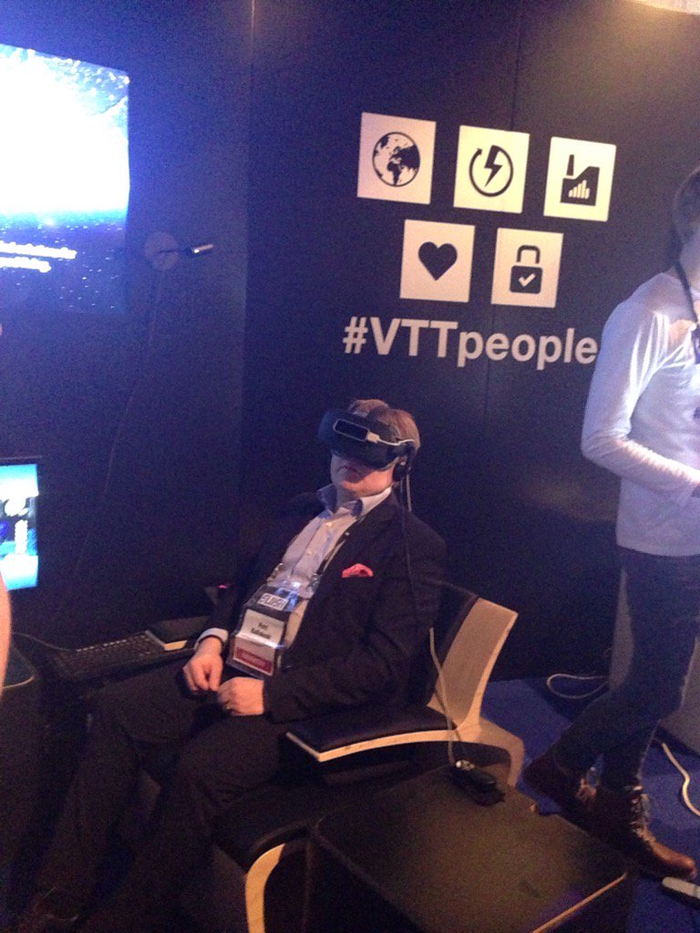 SamiKaziFI's tweet photo. @ptkalliokoski takes the #arkoflife on a spin @VTTFinland booth at #slush16 https://t.co/G6o4I1XMf7
