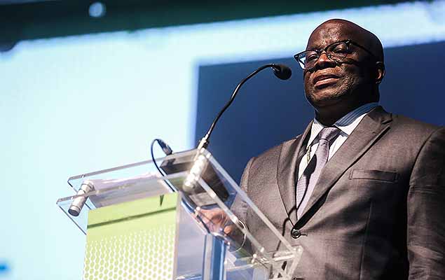 Para Joaquim Barbosa, governo Temer corre o risco de não chegar ao fim. uol.com/bljVXb