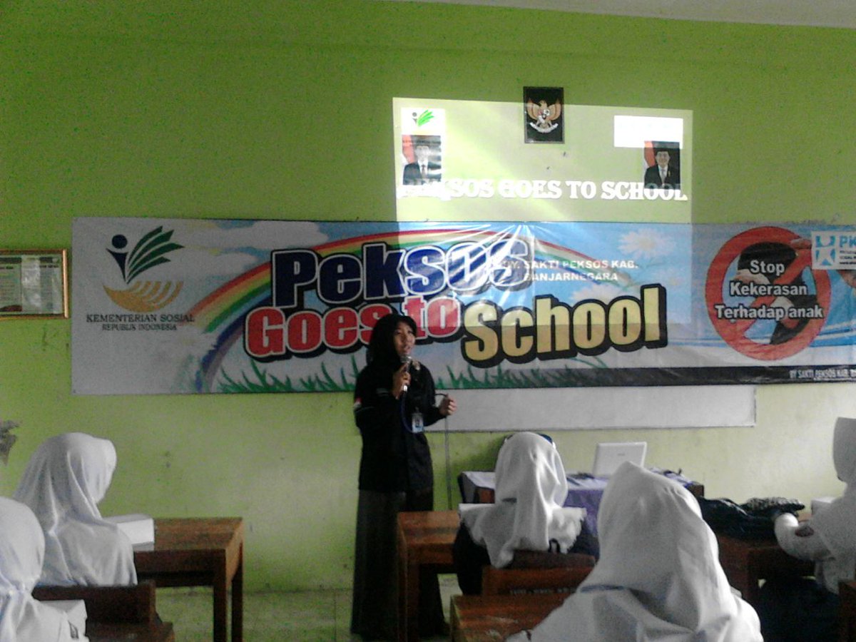 BlogPeksos's tweet image. Peksos goes to school di kab banjarnegara @dinsosjateng @rudyapriyantono @ari666krisna @ain_fahmi @wulangustina @SaktiPeksos_Jtg @KemensosRI