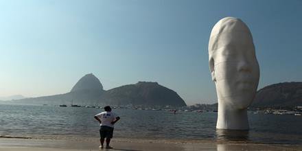 F3dotca's tweet photo. Rio de Janeiro, Brazil. Art by Jaume Plensa. 
#publicart, #brazilart, #artbrazil #Rio https://t.co/wmeJXMXVET