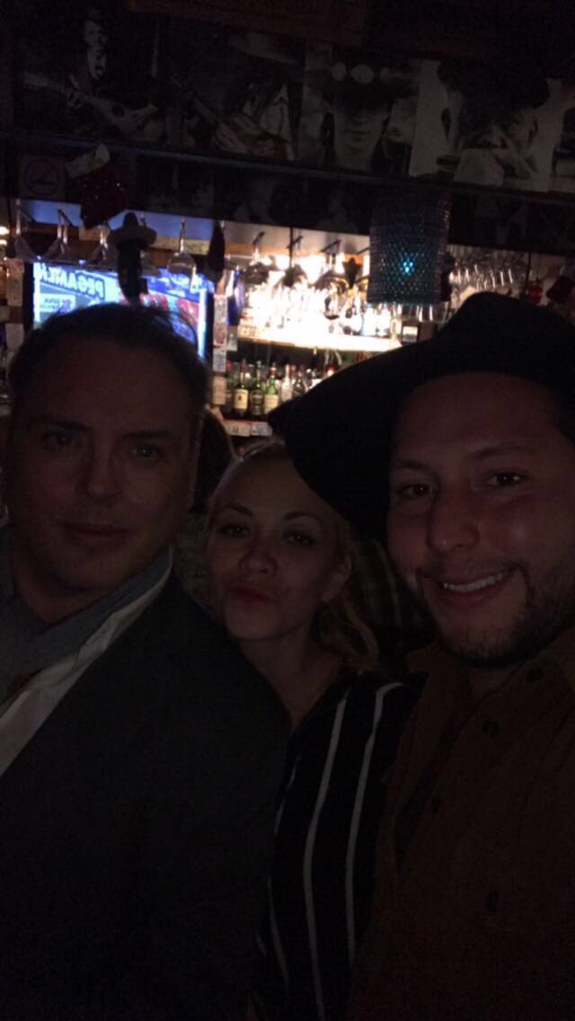 AyDolores_Mex's tweet photo. Like when I'm hanging out with the one that used to be your teacher @michaelbuble https://t.co/ABfvnqEB4g