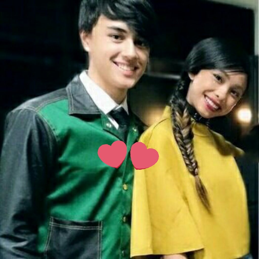 MaywardLU_OFC's tweet photo. Nakakainlove  kayo Mayward, u look both adorable, smile lagi para beautiful and  Handsome  always muah. 

#WelcomeBackMAYWARD https://t.co/HAcxmvMFbQ